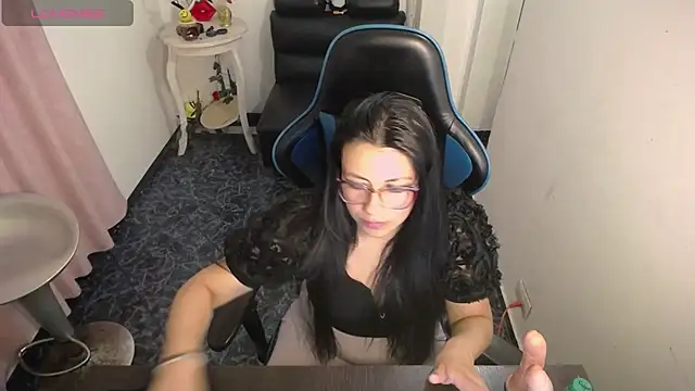 Snapshot of Valeri_bj chatting on June 26, 2026, 9:30 pm Valeri bj online show from June 26, 2026, 9:30 pm