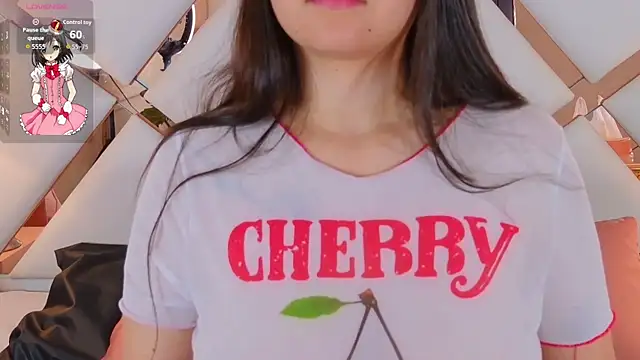 ViolettGreyy online show from June 23, 2026, 12:03 pm