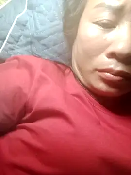 Snapshot of Lella_01 chatting on June 11, 2026, 10:19 pm Lella 01 online show from June 11, 2026, 10:19 pm