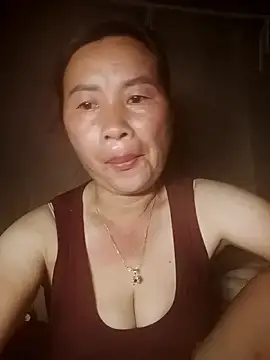 Lella 01 online show from June 22, 2026, 1:52 pm