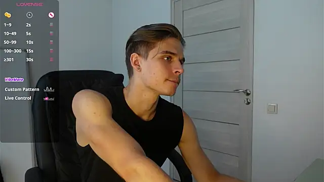 Snapshot of David_Heath chatting on July 30, 2026, 4:06 pm David Heath online show from July 30, 2026, 4:06 pm