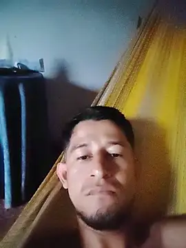 Snapshot of chicolargo17 chatting on May 21, 2026, 12:23 pm chicolargo17 online show from May 21, 2026, 12:23 pm