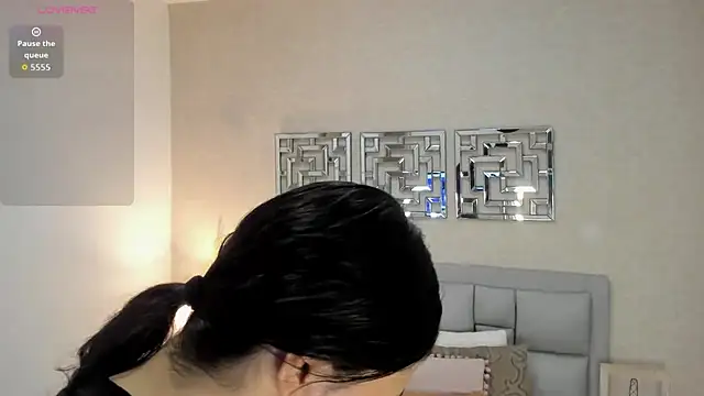Snapshot of sofia__thompson chatting on May 16, 2026, 12:18 am sofia thompson online show from May 16, 2026, 12:18 am