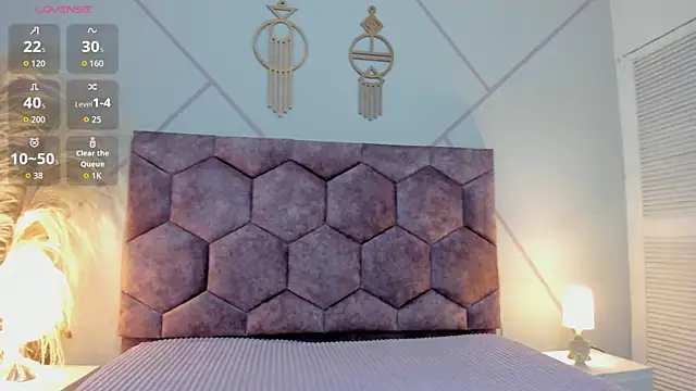Snapshot of _bella_rossee_ chatting on June 11, 2026, 8:40 pm bella rossee online show from June 11, 2026, 8:40 pm