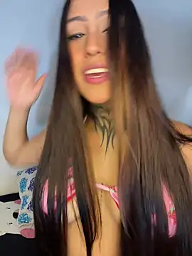 Snapshot of sarah_escobarr_ chatting on June 8, 2026, 7:03 pm sarah escobarr online show from June 8, 2026, 7:03 pm