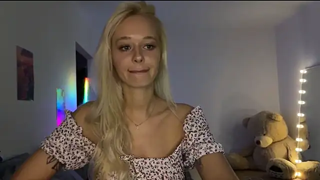 Sweety F69 online show from June 29, 2026, 10:54 pm