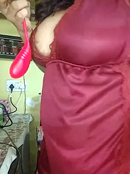 vanika2000 online show from July 8, 2026, 5:23 am