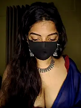 vanika2000 online show from July 23, 2026, 5:05 am