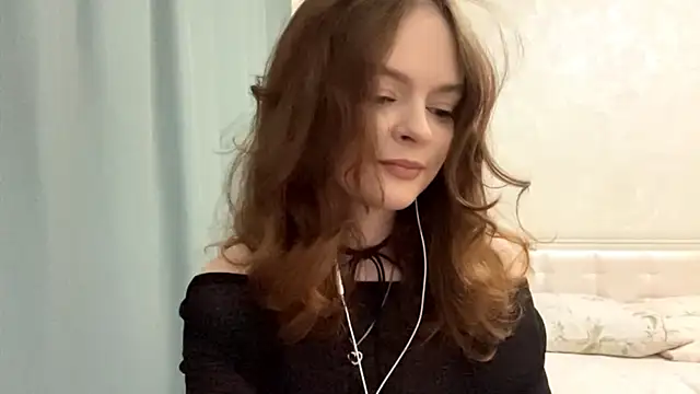 dewdropdoll online show from April 29, 2026, 7:31 pm