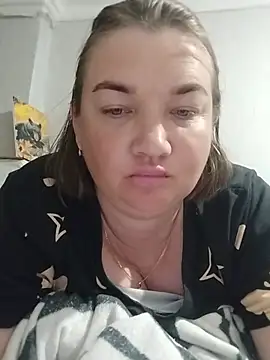 MiyaOlliver online show from July 19, 2026, 8:40 am