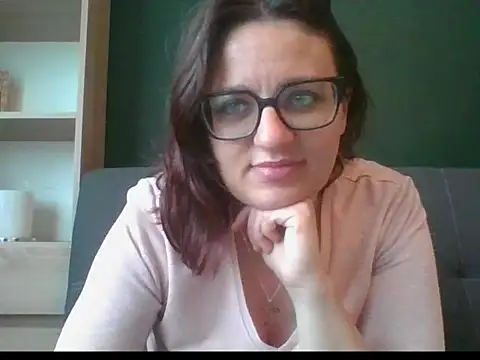 Snapshot of sensual_paris chatting on May 21, 2026, 5:36 am sensual paris online show from May 21, 2026, 5:36 am