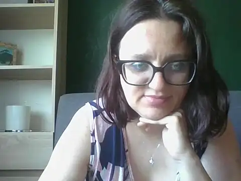 Snapshot of sensual_paris chatting on May 22, 2026, 5:36 am sensual paris online show from May 22, 2026, 5:36 am