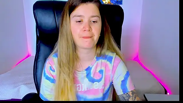 Snapshot of Natali_Secret chatting on May 12, 2026, 10:23 am Natali Secret online show from May 12, 2026, 10:23 am