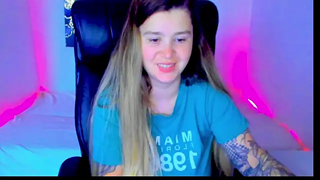 Snapshot of Natali_Secret chatting on July 4, 2026, 12:44 pm Natali Secret online show from July 4, 2026, 12:44 pm