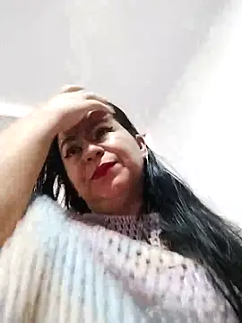Snapshot of HelenNovoa chatting on June 17, 2026, 8:54 pm HelenNovoa online show from June 17, 2026, 8:54 pm