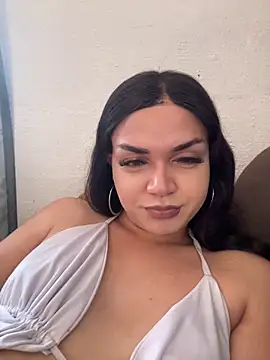 iamtyara online show from April 30, 2026, 4:24 pm