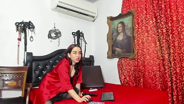 Snapshot of BelindaHedone1 chatting on June 4, 2026, 6:58 pm BelindaHedone1 online show from June 4, 2026, 6:58 pm