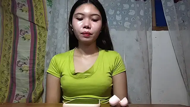 Snapshot of RegenaKhanponaphan chatting on June 4, 2026, 12:16 am RegenaKhanponaphan online show from June 4, 2026, 12:16 am