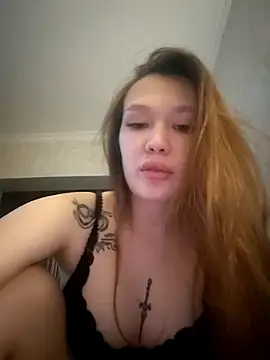 HotVibeK online show from May 7, 2026, 8:25 pm