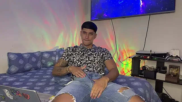Snapshot of SexxxySquirterStev777 chatting on June 19, 2026, 11:14 am SexxxySquirterStev777 online show from June 19, 2026, 11:14 am