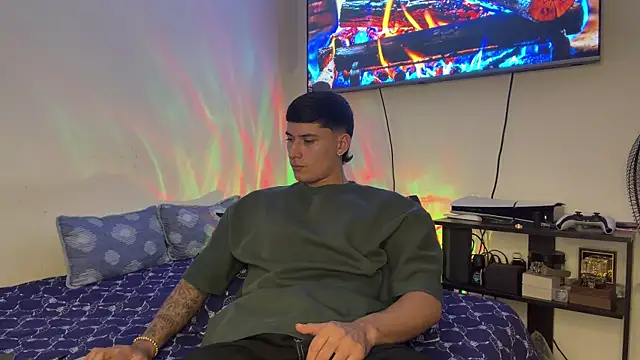 Snapshot of SexxxySquirterStev777 chatting on July 6, 2026, 3:03 pm SexxxySquirterStev777 online show from July 6, 2026, 3:03 pm