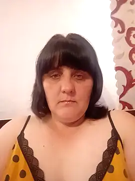 Snapshot of Sonya-355 chatting on May 25, 2026, 10:32 am Sonya-355 online show from May 25, 2026, 10:32 am