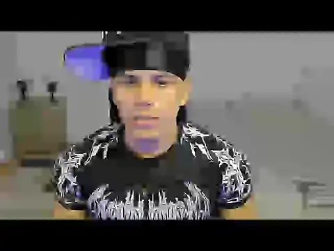 Snapshot of sant_wahlberg chatting on May 13, 2026, 10:27 pm sant wahlberg online show from May 13, 2026, 10:27 pm