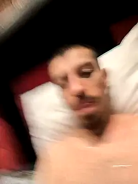 Snapshot of Eddfucks chatting on May 12, 2026, 5:48 am Eddfucks online show from May 12, 2026, 5:48 am