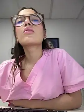 Snapshot of Sweet_Milaa1 chatting on June 12, 2026, 7:57 pm Sweet Milaa1 online show from June 12, 2026, 7:57 pm