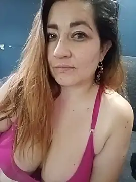 Snapshot of Morchis_esmeralda chatting on May 22, 2026, 6:20 am Morchis esmeralda online show from May 22, 2026, 6:20 am