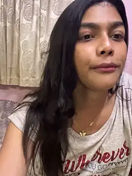 Snapshot of Mayra_xx chatting on May 4, 2026, 4:03 pm Mayra xx online show from May 4, 2026, 4:03 pm