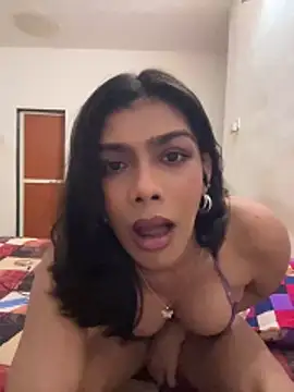 Snapshot of Mayra_xx chatting on May 24, 2026, 6:24 pm Mayra xx online show from May 24, 2026, 6:24 pm