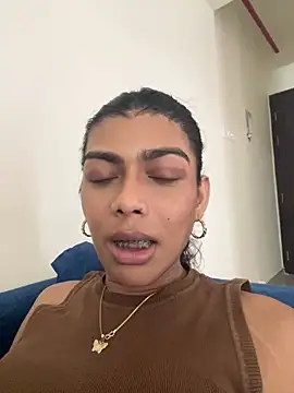 Snapshot of Mayra_xx chatting on June 14, 2026, 11:01 am Mayra xx online show from June 14, 2026, 11:01 am