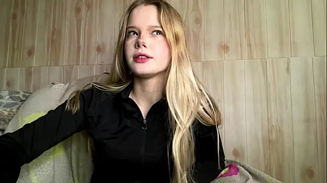 Snapshot of Malinwitch chatting on May 27, 2026, 3:20 pm Malinwitch online show from May 27, 2026, 3:20 pm