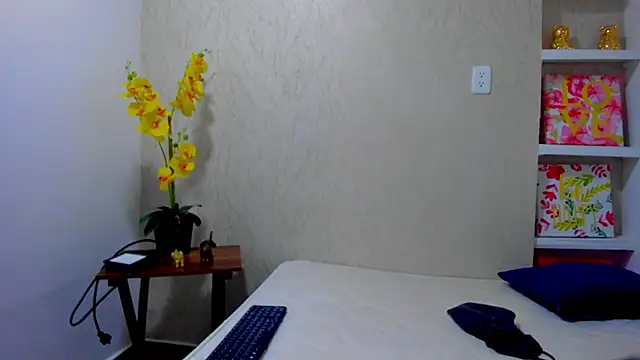 Snapshot of ChloeSmith9 chatting on June 19, 2026, 9:07 pm ChloeSmith9 online show from June 19, 2026, 9:07 pm