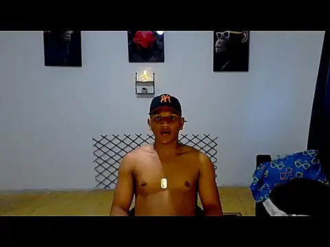Snapshot of Ian_Arcia chatting on May 17, 2026, 10:39 pm Ian Arcia online show from May 17, 2026, 10:39 pm