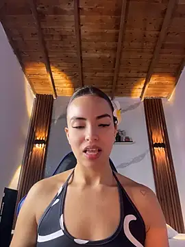 catalina lafer online show from June 8, 2026, 1:33 pm