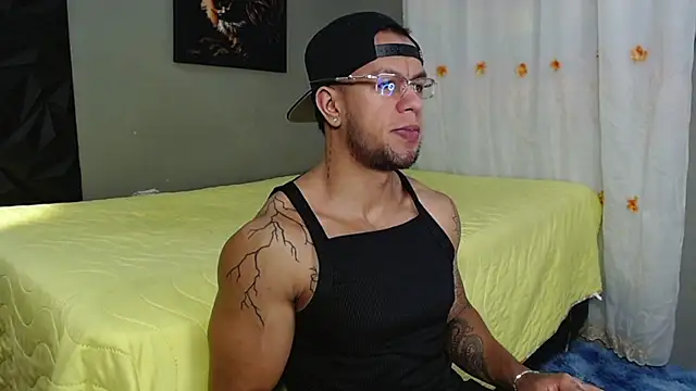 Snapshot of JACOB_BECKET chatting on May 7, 2026, 11:37 am JACOB BECKET online show from May 7, 2026, 11:37 am
