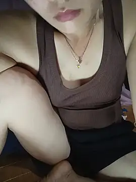Hazel Nova online show from June 15, 2026, 1:41 am