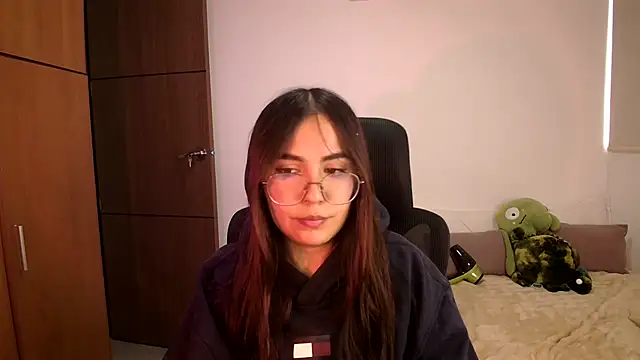 abbyyandmaxx online show from July 9, 2026, 8:46 pm