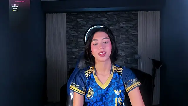 Snapshot of gemma_19_ chatting on May 22, 2026, 10:26 pm gemma 19 online show from May 22, 2026, 10:26 pm