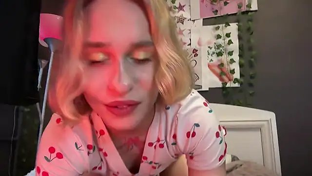 Miss Amy00 online show from June 9, 2026, 5:13 pm