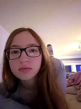 Freaky-Doll online show from May 15, 2026, 10:28 pm