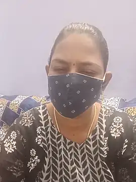cathrine92 online show from June 10, 2026, 12:11 am