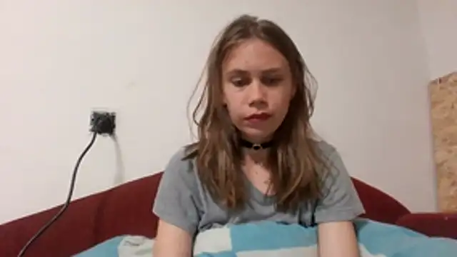 Snapshot of Lisahoppii chatting on May 10, 2026, 5:18 pm Lisahoppii online show from May 10, 2026, 5:18 pm