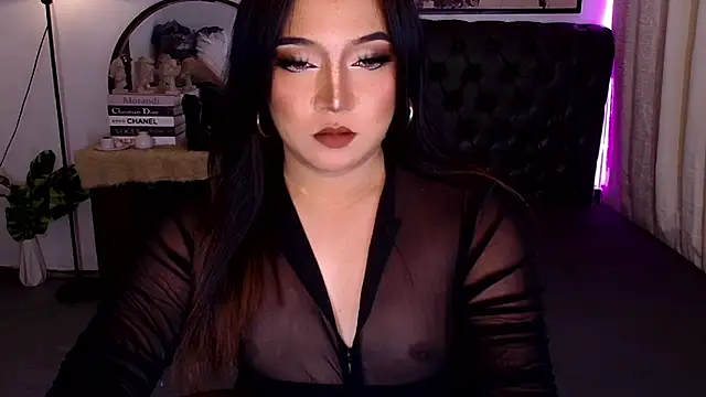 Sensual Ekang online show from July 13, 2026, 1:41 am