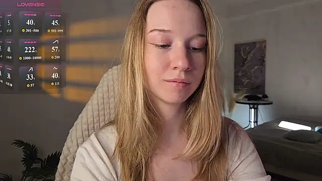 Eve Sin online show from June 10, 2026, 3:18 am