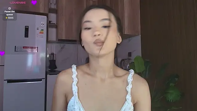 seddielin online show from August 1, 2026, 3:39 am