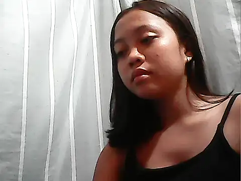 Yours AsianPinayGirl18 online show from June 28, 2026, 12:27 am