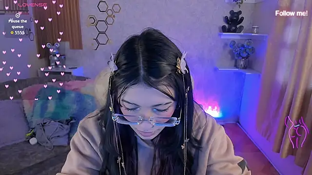 Snapshot of mia_smoke_ chatting on June 2, 2026, 12:07 pm mia smoke online show from June 2, 2026, 12:07 pm